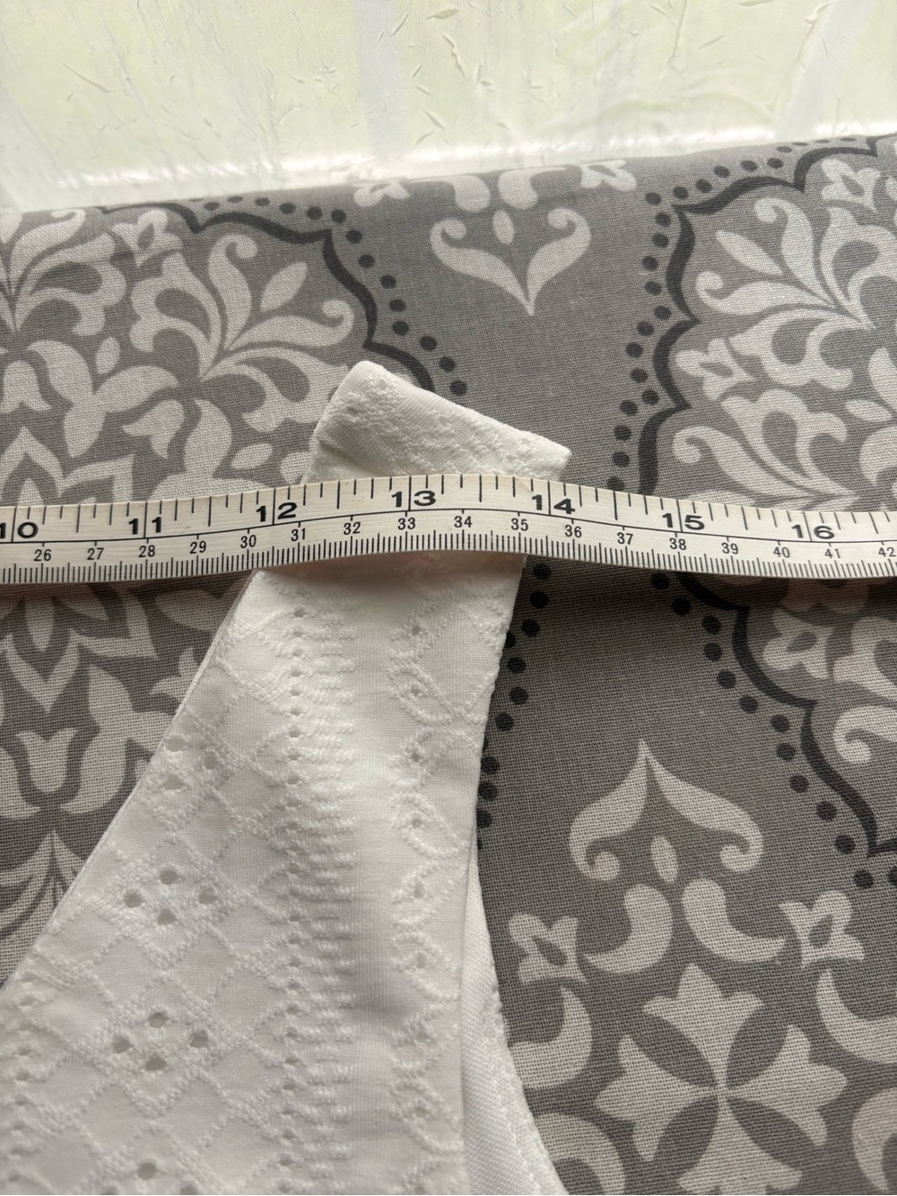 White Eyelet V-Neck Camisole Top - Picture 7 of 9